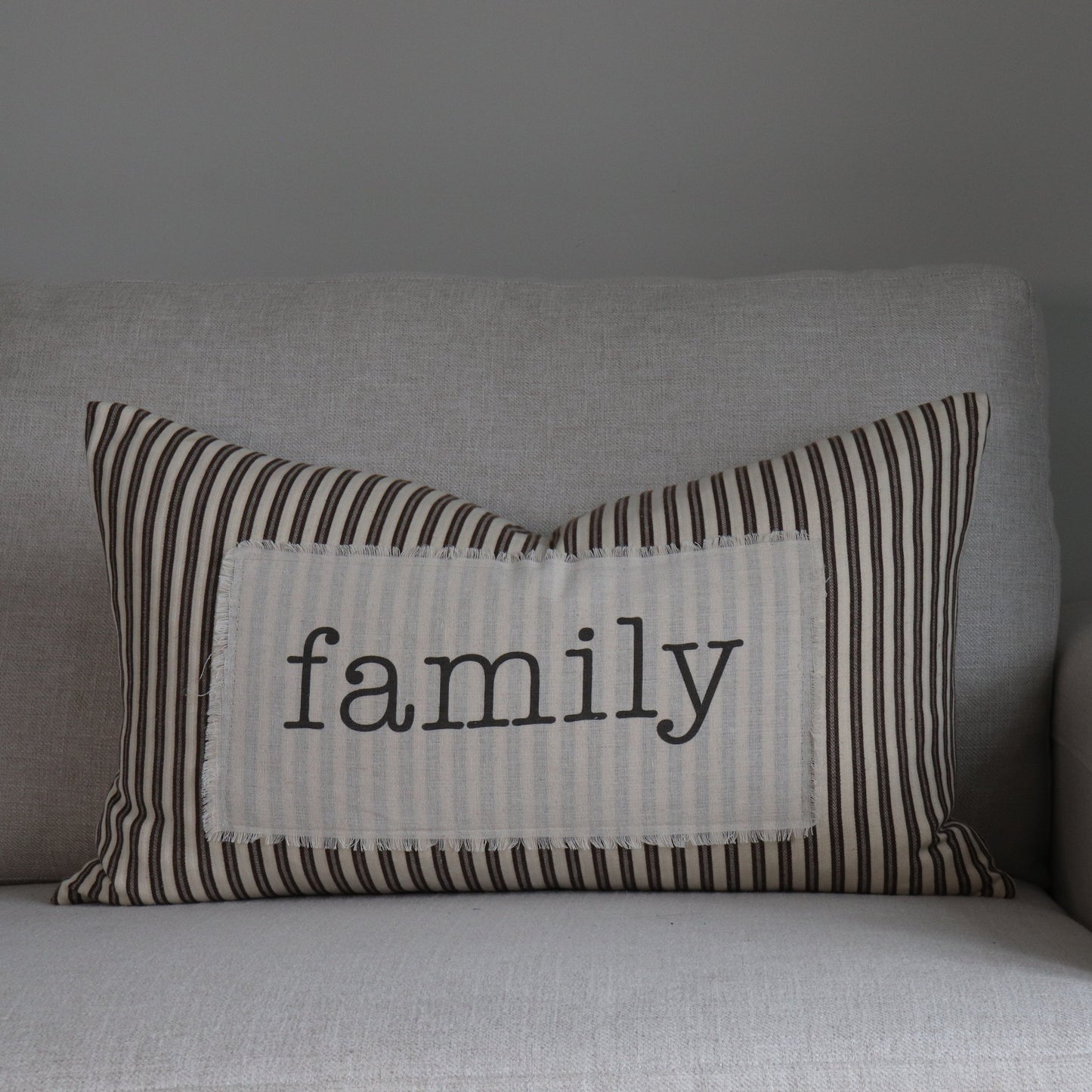 TP007-Striped Family