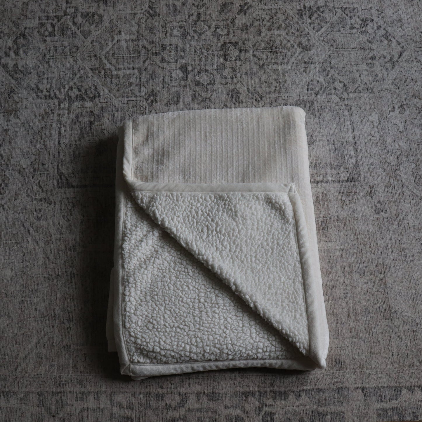 TB001-Cream Textured