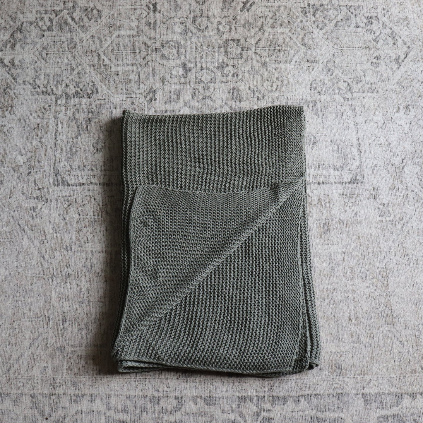 TB009-Green Knitted